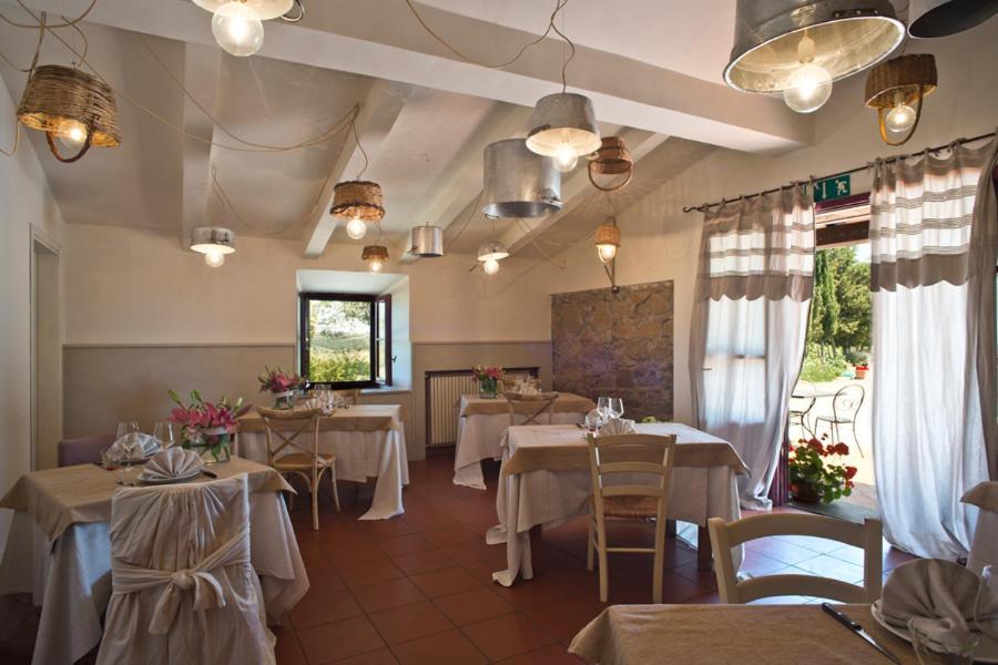 Agriturismo Santa Vittoria Volterra Exterior foto